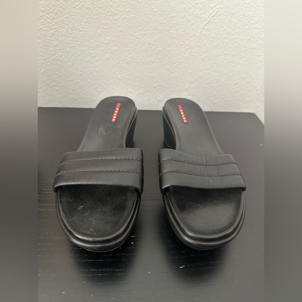 PRADA Sport Leather flip flops. SZ 40 - Picture 7 of 12